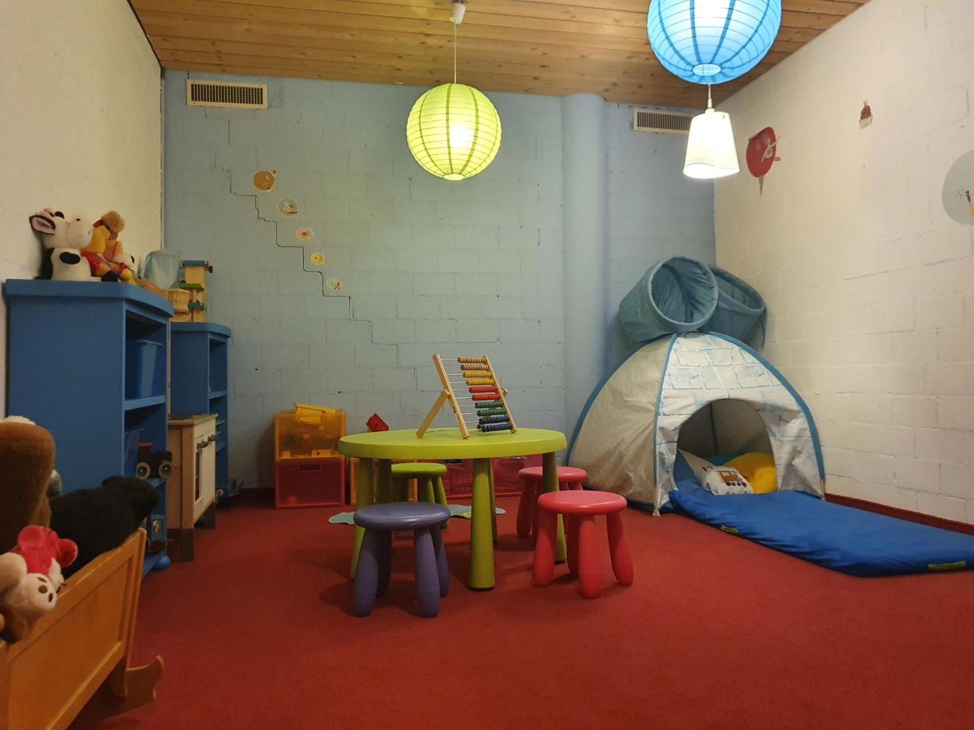 Apartment Chalet Abendrot Apartments-27 By Interhome جريندلوالد المظهر الخارجي الصورة